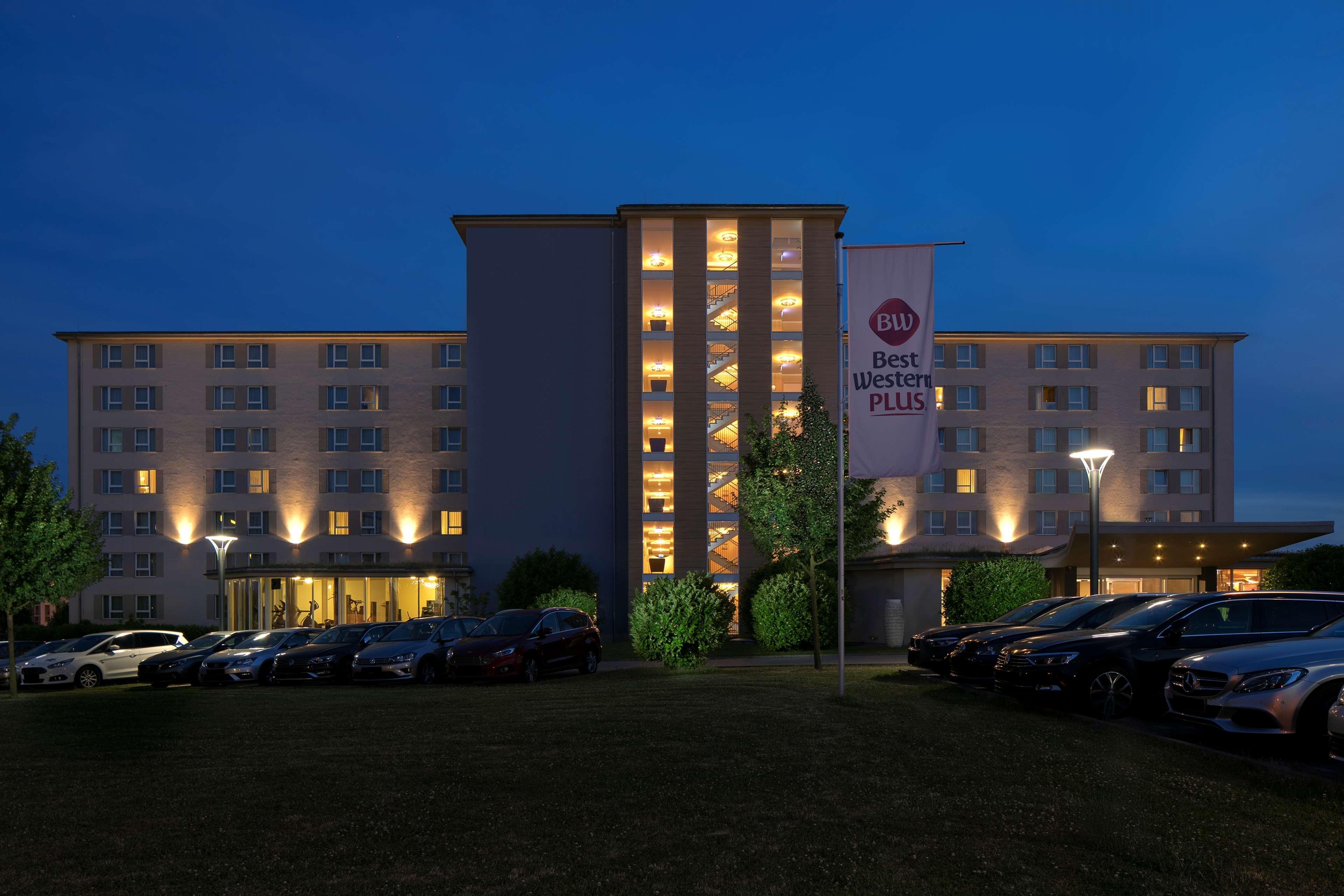 Best Western Plus Io Hotel Ешборн Екстер'єр фото